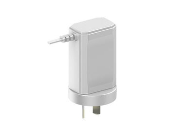 ซื้อ ที่ชาร์จมือถือ 5V เร็ว 2.1A Type C สีขาวพร้อม AU Plug online manufacture