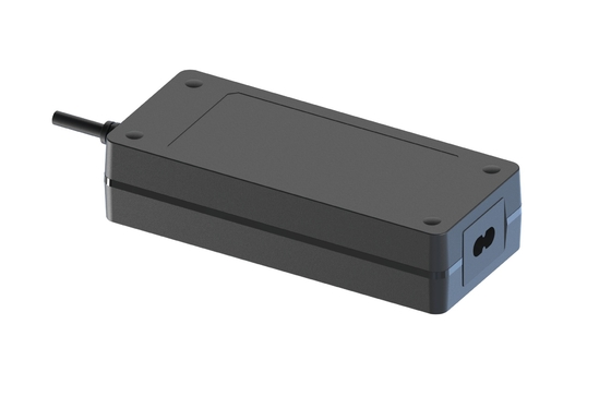 ซื้อ 18-350w เครื่องไฟฟ้าเปลี่ยนโต๊ะทํางาน ด้วยประสิทธิภาพ ≥85% และมาตรฐานความปลอดภัย UL/CUL/TUV/GS/CE/CCC online manufacture