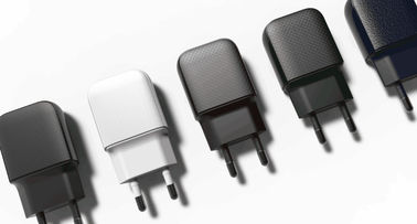 ราคาดี อะแดปเตอร์ USB Universal USB 5V 1A / 2.1A / 2.4A ชาร์จเร็ว ออนไลน์
